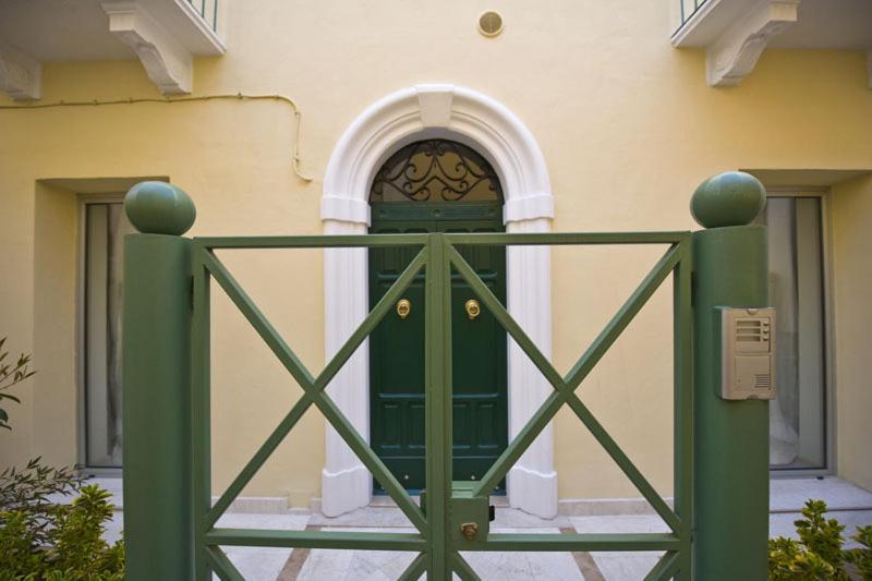 Vico Amato Residenza Apartment Sulmona Bagian luar foto